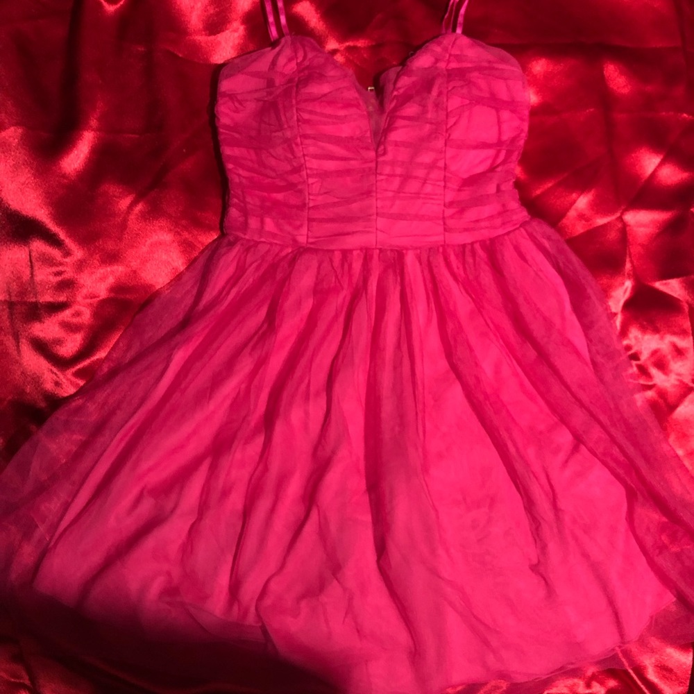 Hot pink sheer peek Emerald sundae dress size 3